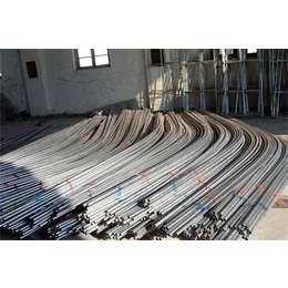 天津万强金属材料销售 为现代农业打造坚实骨架——专业蔬菜大棚管供应解析